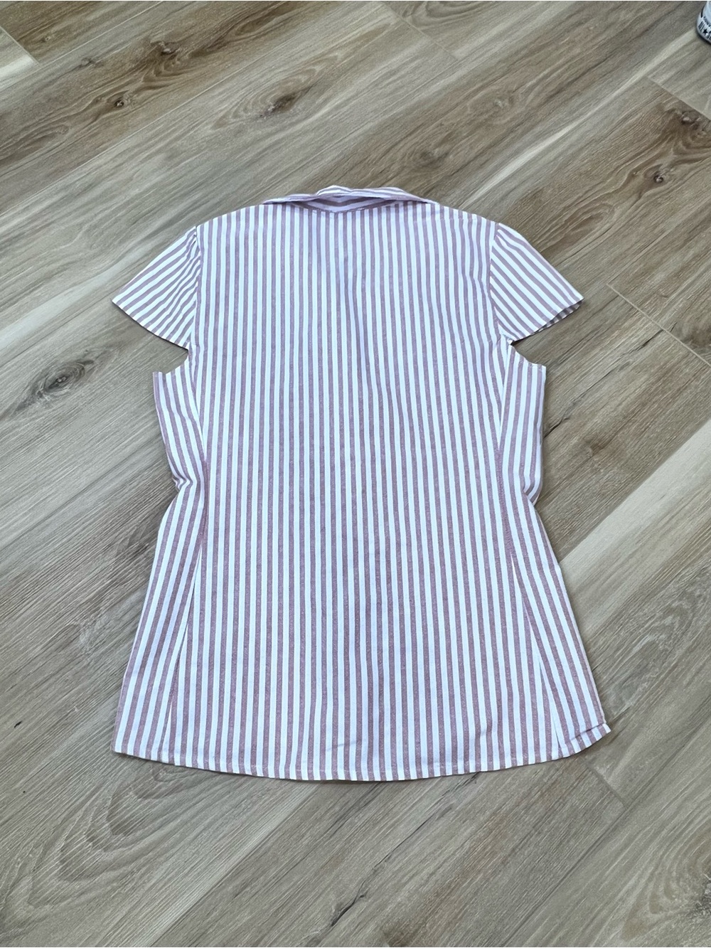 JOHN GALT Brandy Melville White&Red Striped Rue Collared Button Up Short Sleeve - Picture 2 of 5